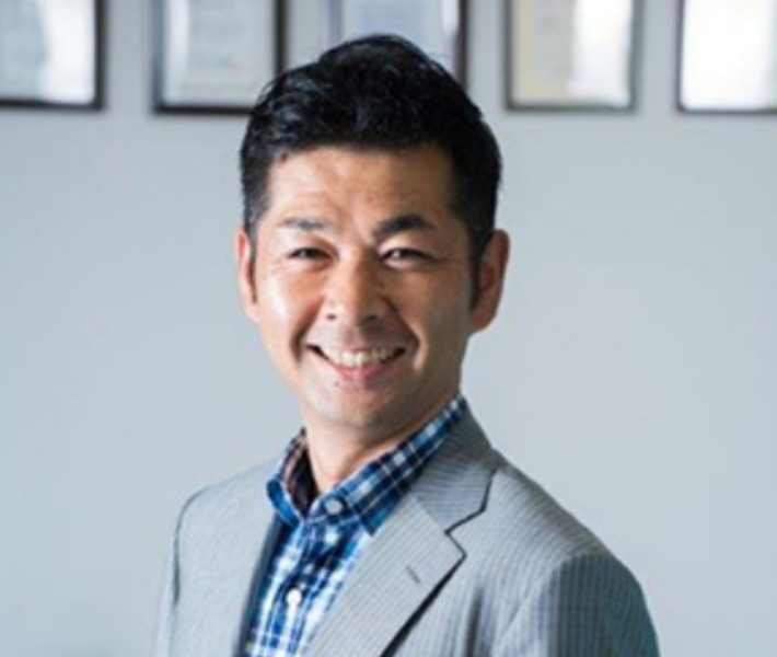 代表取締役