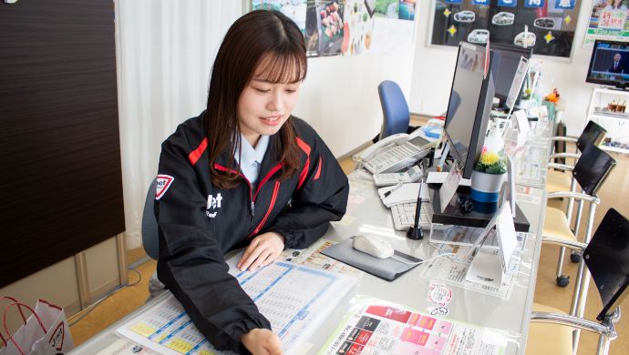 レンタカー店舗管理業務